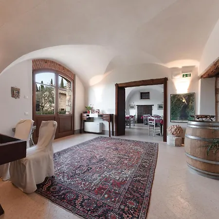 Konukevi Corte Castello Affi